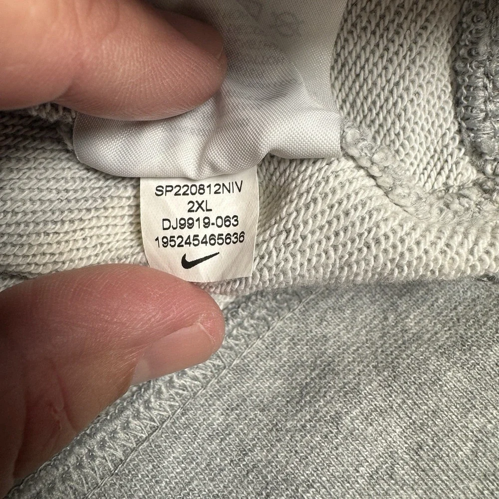 Nike Tiger Woods 25th Anniversary Mens XXL Gray Crew Golf Sweatshirt DJ9919-063